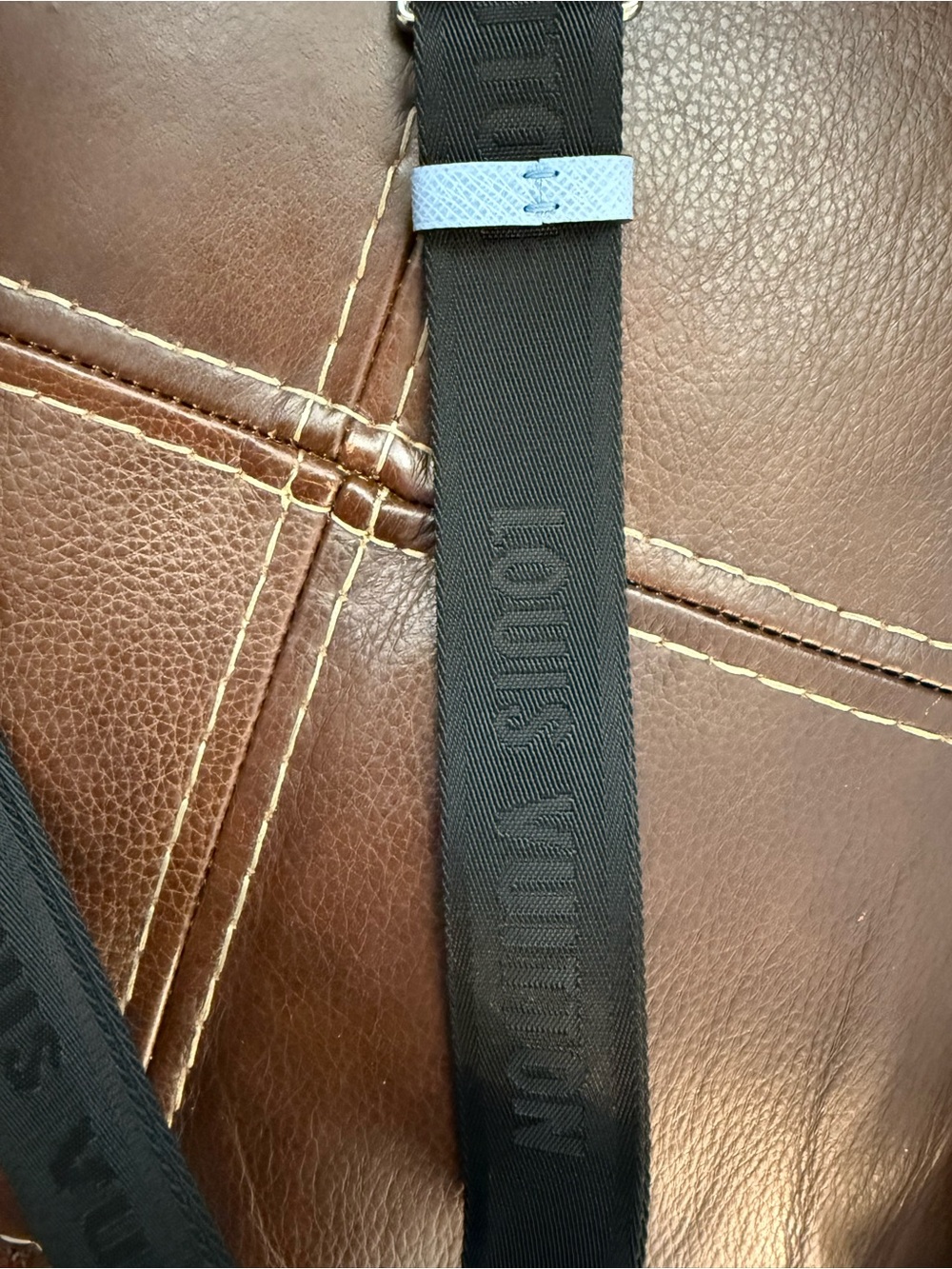 Authentic Louis Vuitton Black Adjustable Shoulder Strap 
 - Embossed Logo Design - Picture 4 of 7